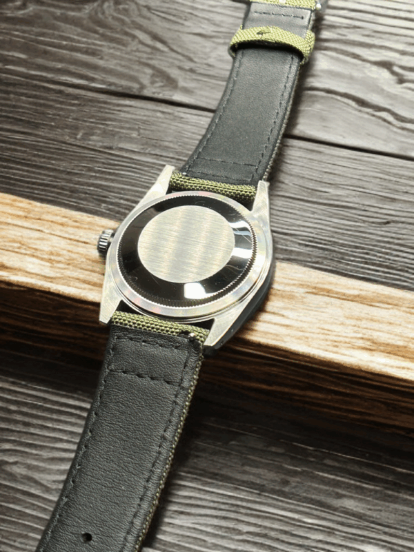 36mm Seiko Silver Sunburst Air King #240046