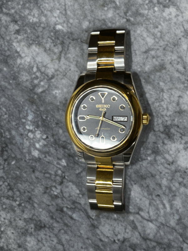 Seiko 5 Black/Gold 2-tone #250073 - Image 6