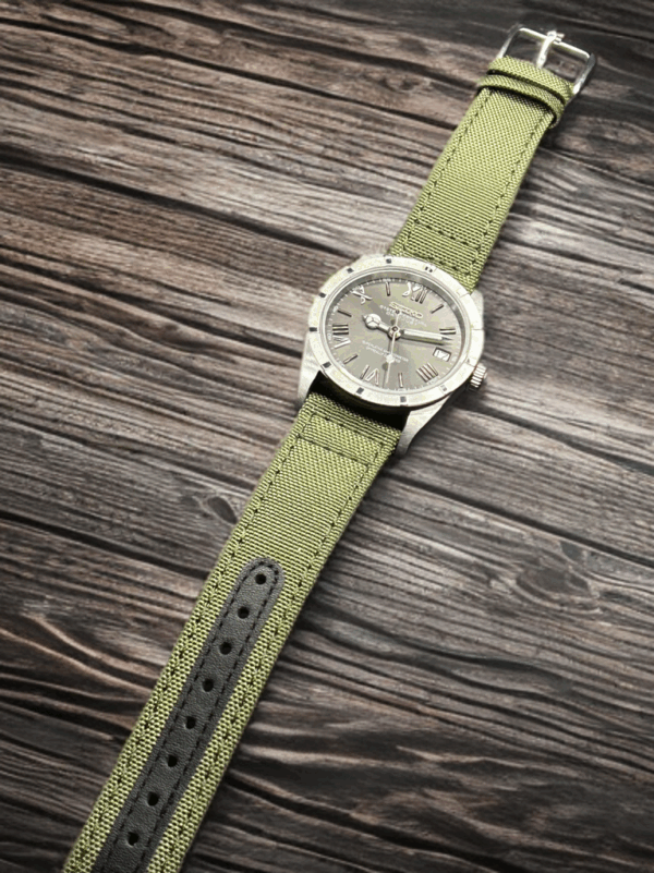 36mm Seiko Silver Sunburst Air King #240046