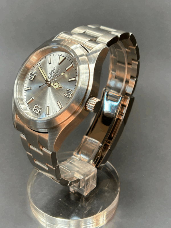 Sevin Silver Sunburst Quartz
