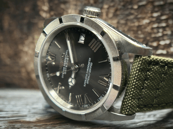 36mm Seiko Silver Sunburst Air King #240046