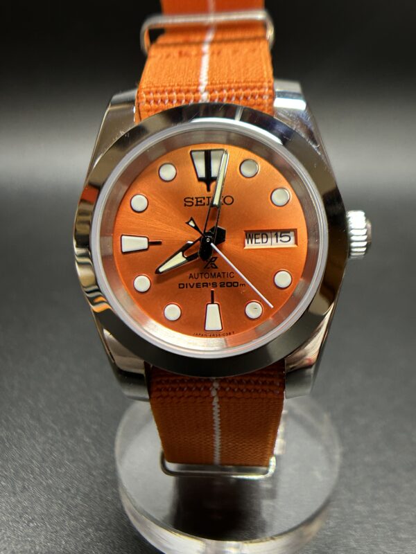 Orange Diver's 200 Automatic #240001