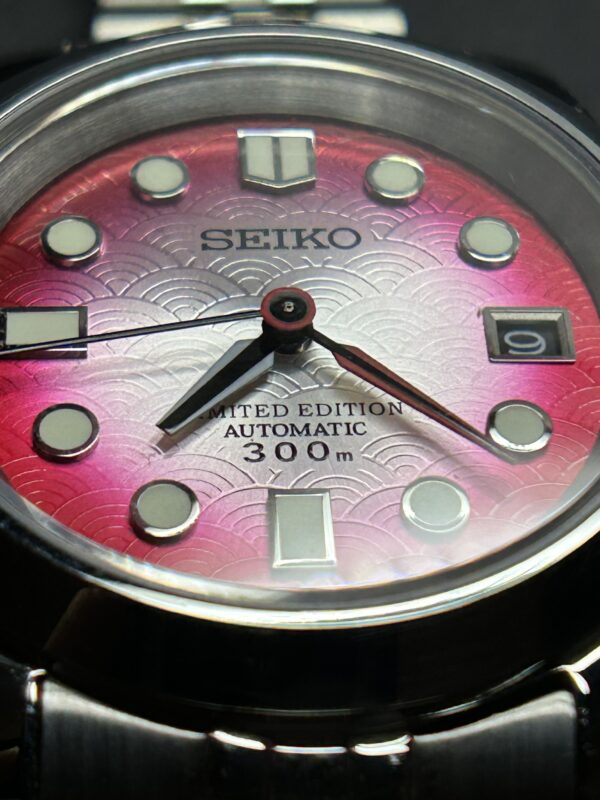 Red Fish Scale Limited Edition