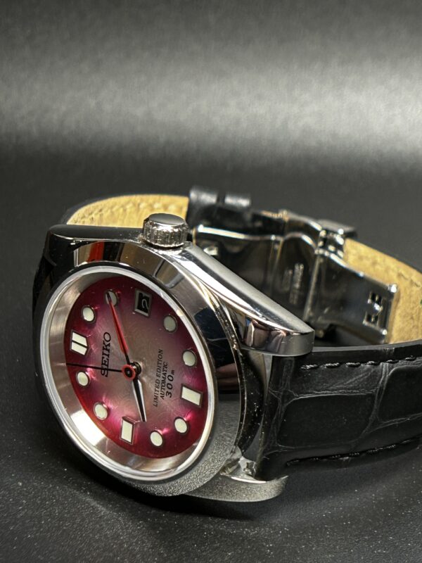 Red Fish Scale Limited Edition #250080 - Image 6