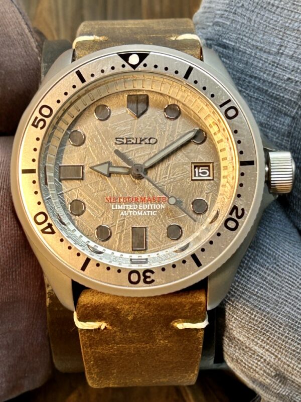 Gray/Silver Meteormaster #2500097