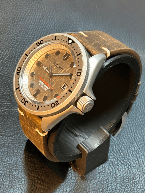 Gray/Silver Meteormaster #2500097 - Image 2