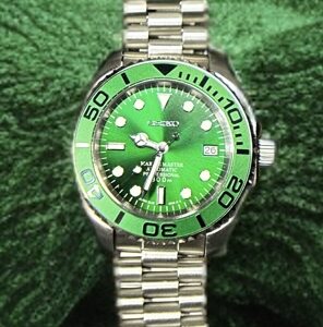 Green Hulk marine master Seiko mod watch