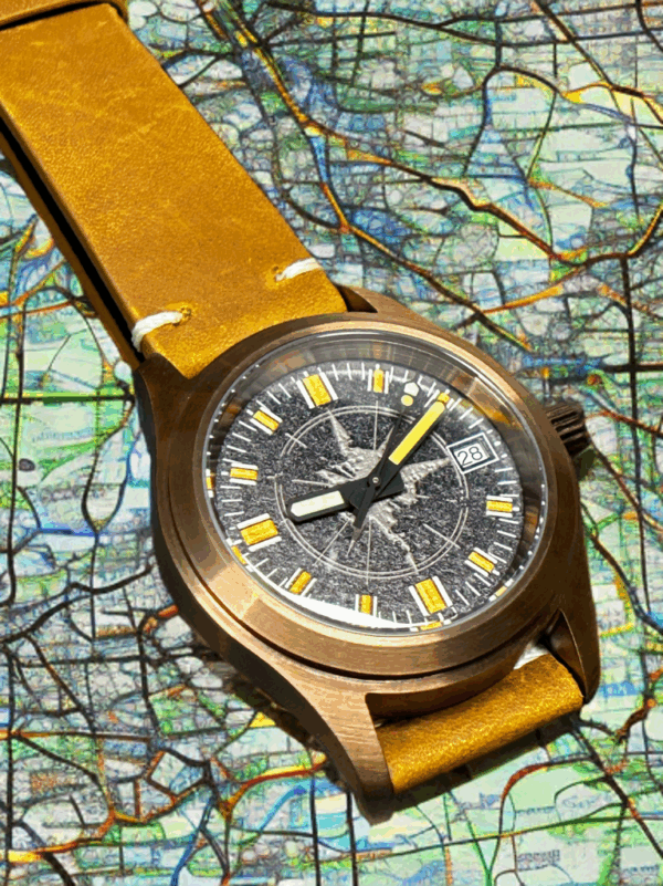 Sevin Compass Rose Brass tone Automatic Watch #2500125 - Image 2