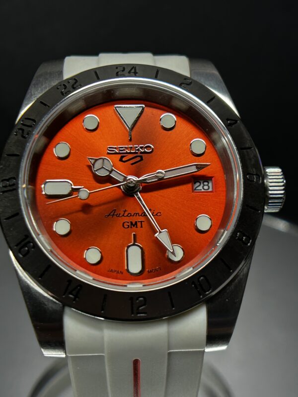 Seiko 5 Mod - Orange GMT #2500124 - Image 4