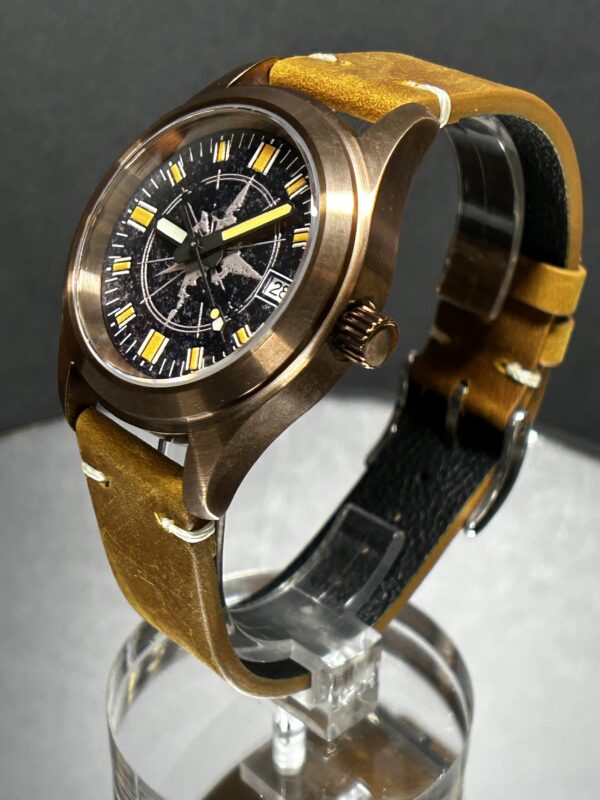 Sevin Compass Rose Brass tone Automatic Watch #2500125 - Image 4