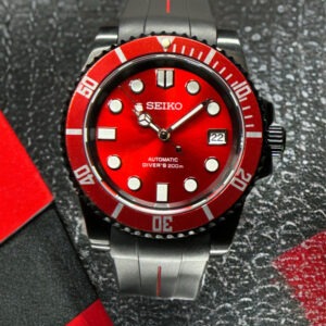 Seiko Red & Black Diver 200 #2500137