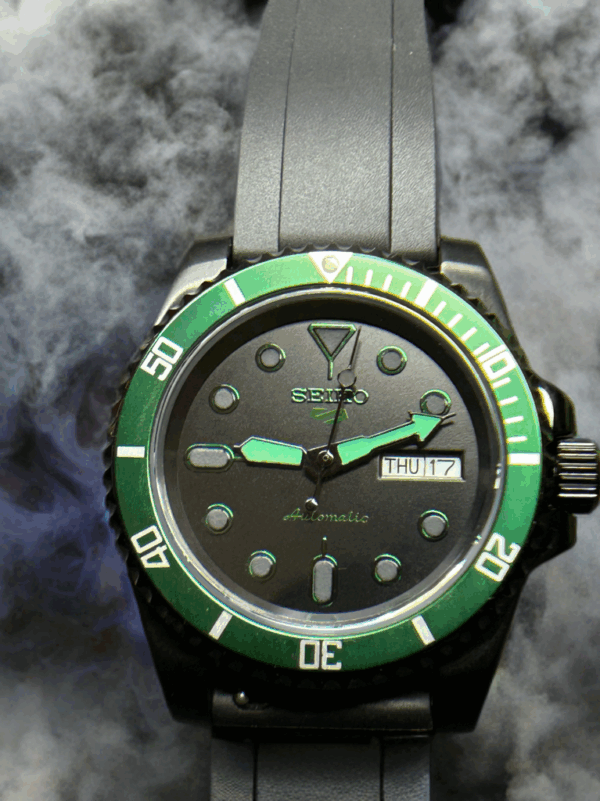 Seiko Double Green Blackout #2500146