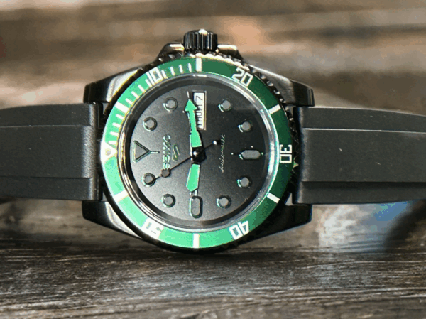 Seiko Double Green Blackout #2500146