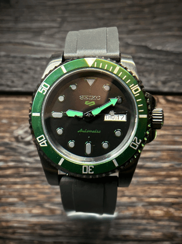 Seiko Double Green Blackout #2500146