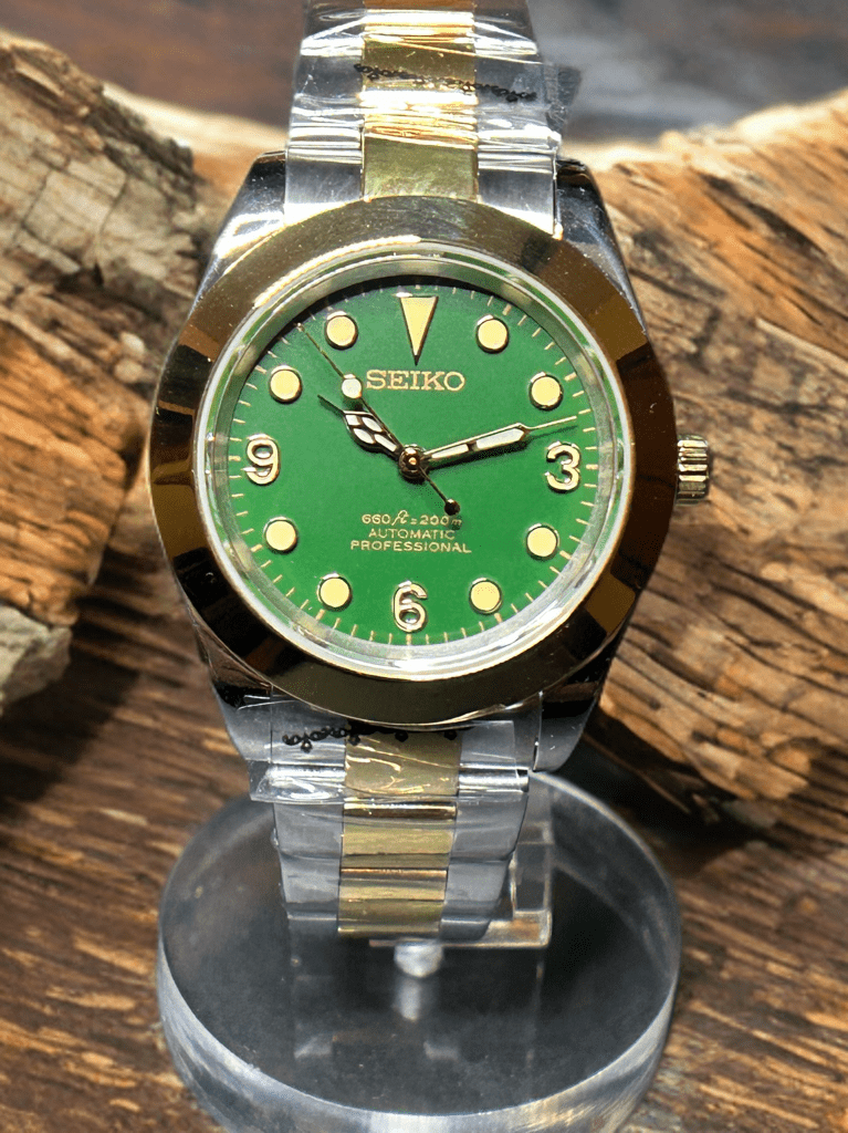 Seiko Green 2-Tone Automatic #2500147