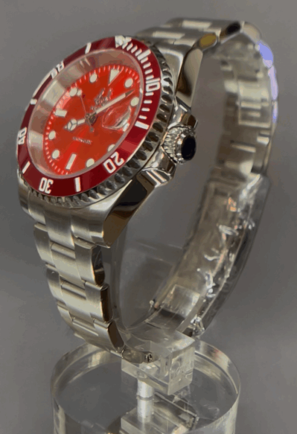 Sevin Showy Red Diver - Automatic