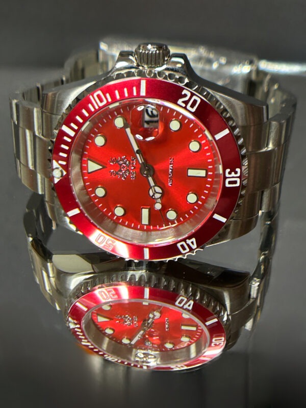 Sevin Showy Red Diver - Automatic