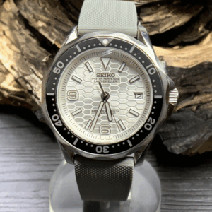 Seiko Mod- Land-Dweller Automatic
