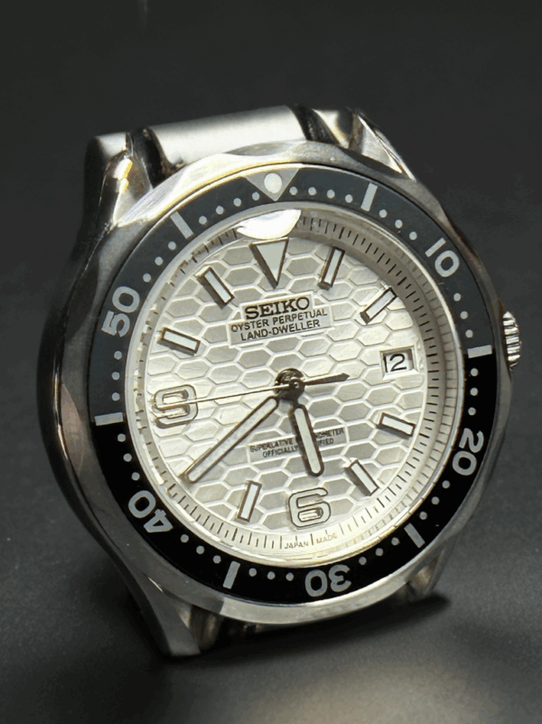 Seiko Mod- Land-Dweller Automatic