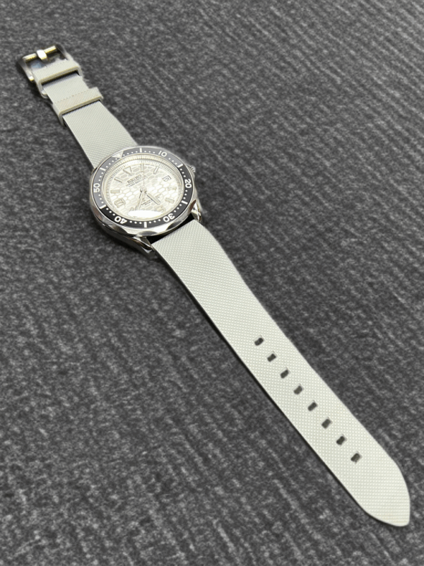 Seiko Mod- Land-Dweller Automatic